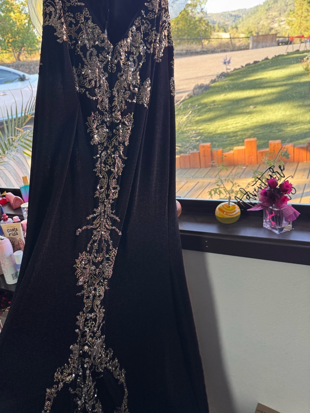 Jovani Black & Gold Embellished Evening Gown — Size 16 — New Without Tags - Picture 5 of 7